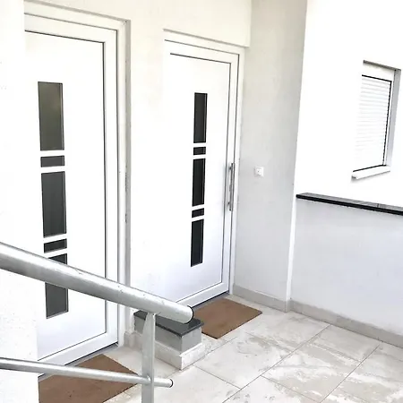 Grano Solis - Adults Only Apartment *
